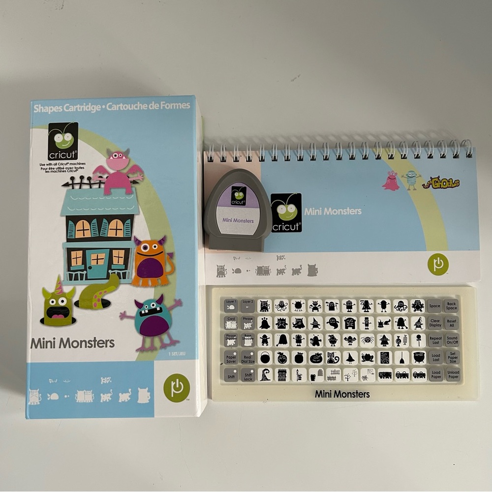 Cricut MINI MONSTERS shape